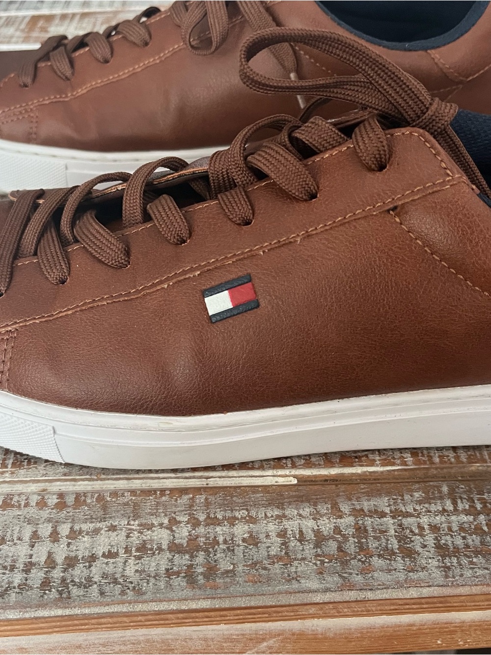 Tommy Hilfiger Brown Leather Low-Top Sneakers with White Sole
